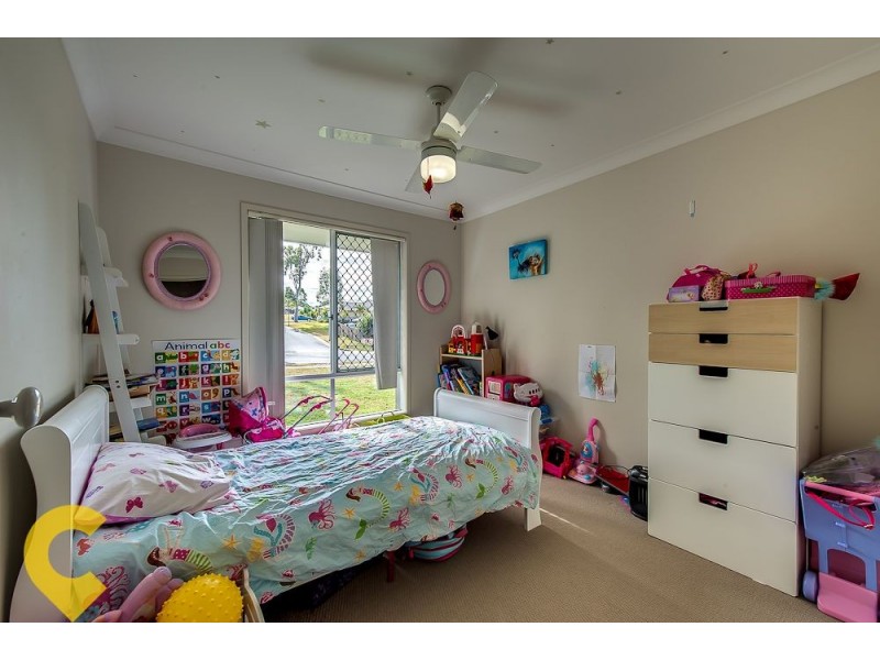 10 Dillon Avenue, Augustine Heights QLD 4300