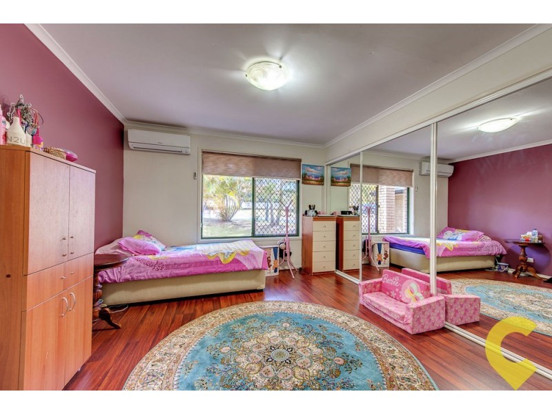 11 Chiswick Place, Forest Lake QLD 4078