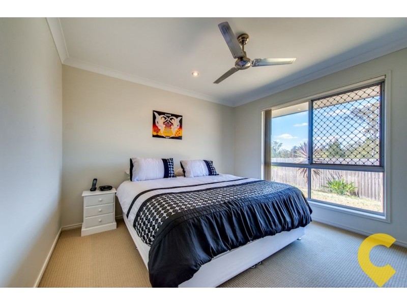 60 Jeff Collins Circuit, Bellbird Park QLD 4300