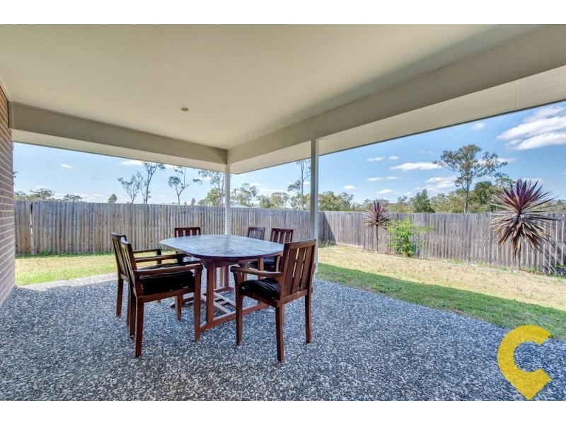 60 Jeff Collins Circuit, Bellbird Park QLD 4300