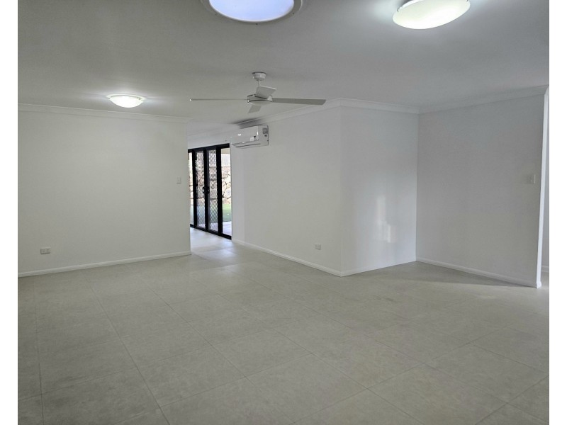 2 Greenland Court, Springfield QLD 4300