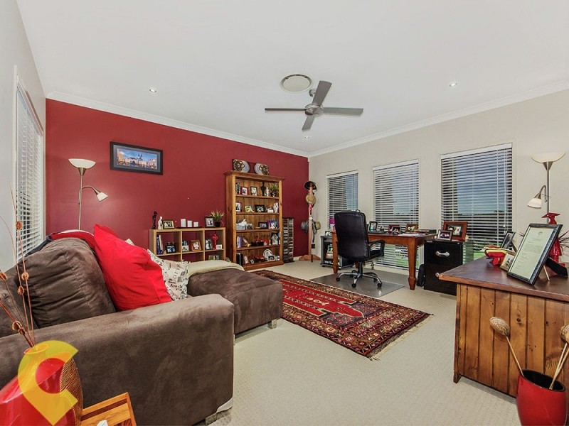 15 Rockford Drive, Bellbird Park QLD 4300