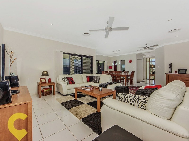 15 Rockford Drive, Bellbird Park QLD 4300