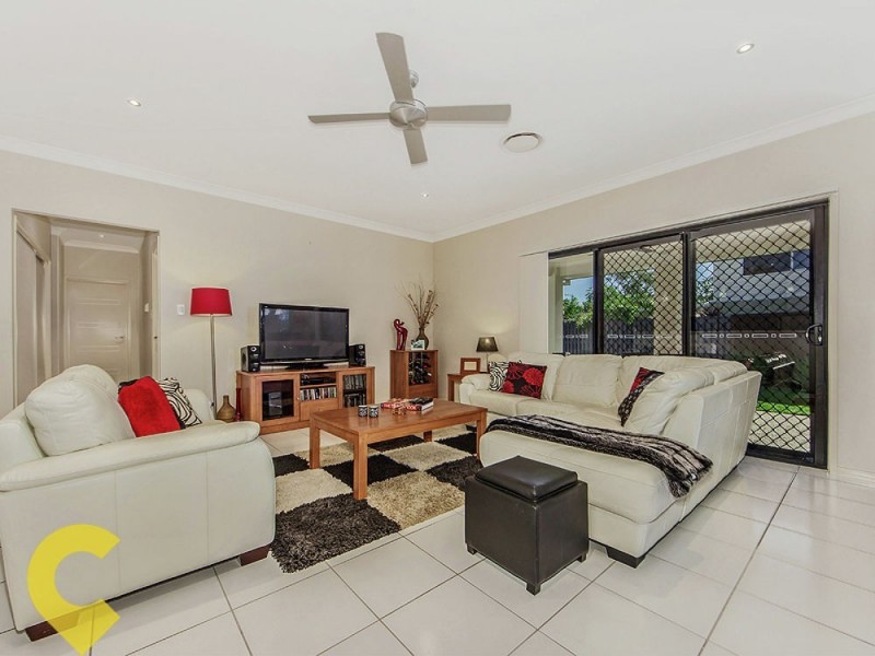 15 Rockford Drive, Bellbird Park QLD 4300