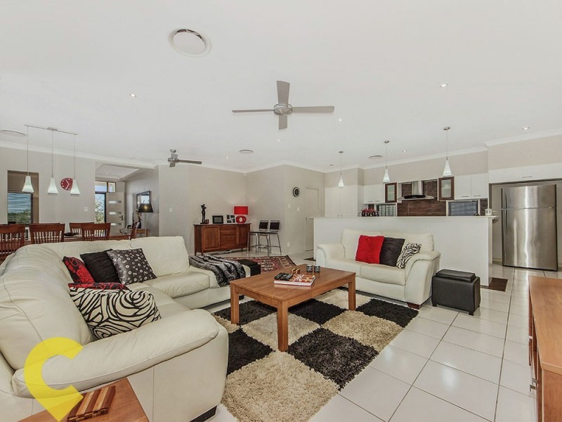 15 Rockford Drive, Bellbird Park QLD 4300