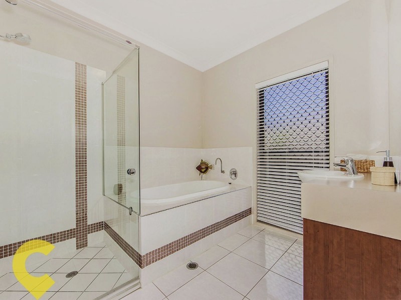 15 Rockford Drive, Bellbird Park QLD 4300