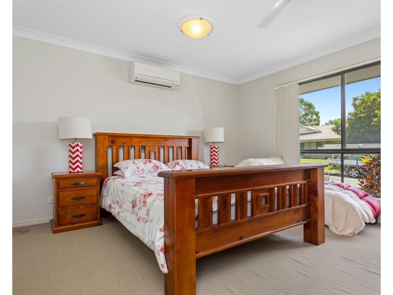 24 Bottlebrush Street, Heathwood QLD 4110