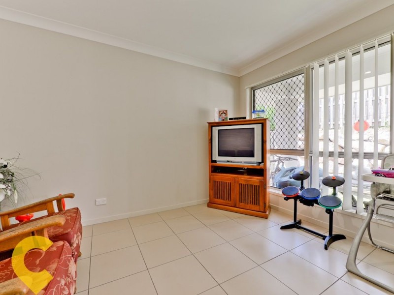 72 Harold Reinhardt Drive, Redbank Plains QLD 4301