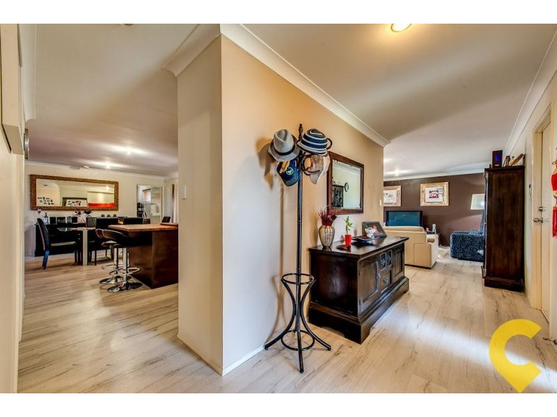 39 Burgess Street, Raceview QLD 4305