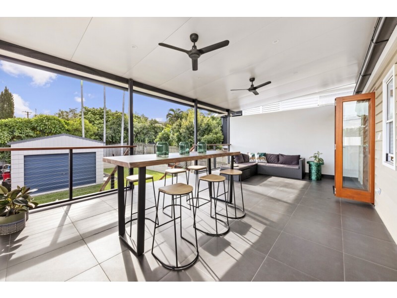 33 Wotton Street, Camp Hill QLD 4152