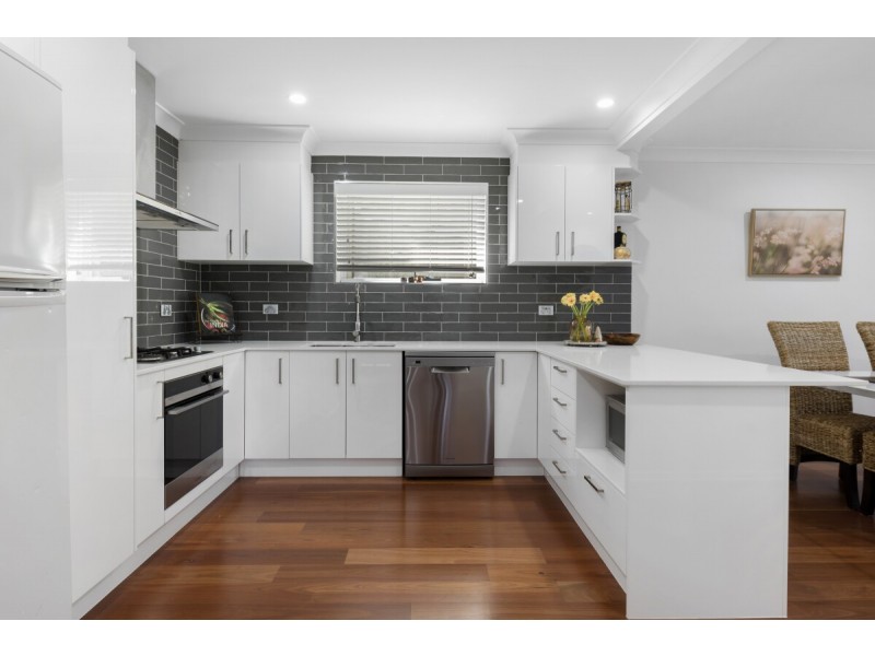 33 Wotton Street, Camp Hill QLD 4152