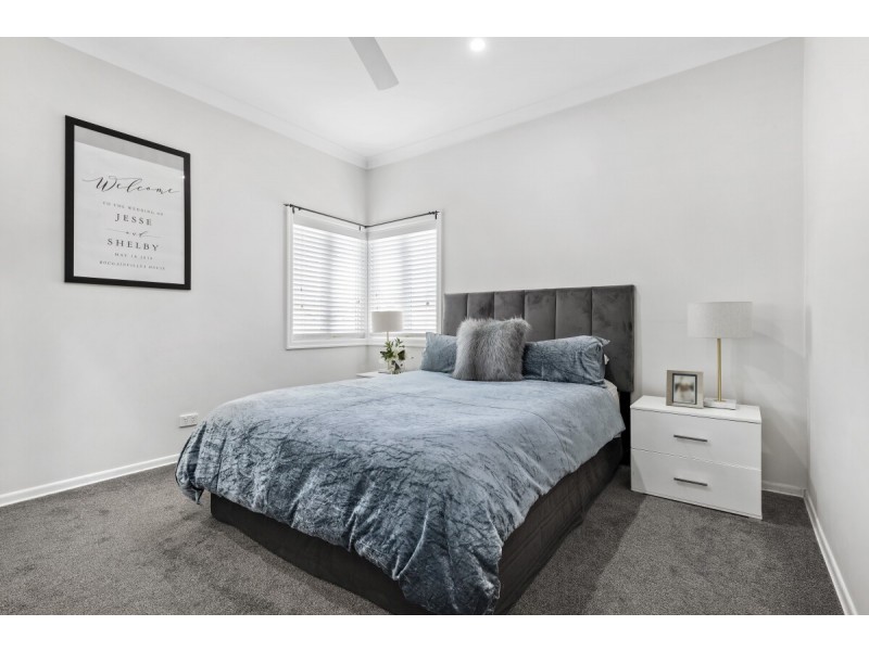 33 Wotton Street, Camp Hill QLD 4152