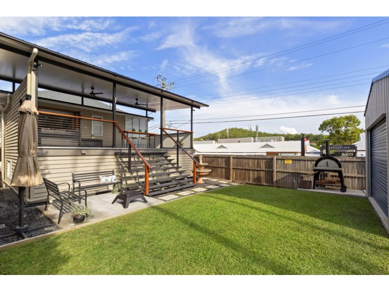 33 Wotton Street, Camp Hill QLD 4152