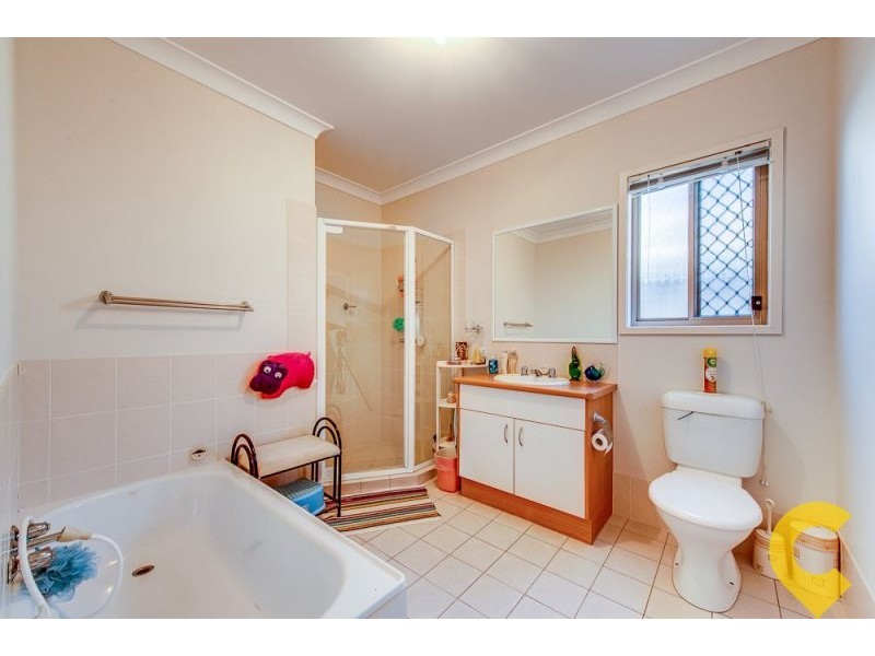 16 Moonbeam Street, Springfield Lakes QLD 4300