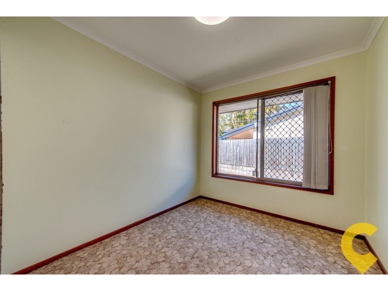 6 Robin Street, Camira QLD 4300