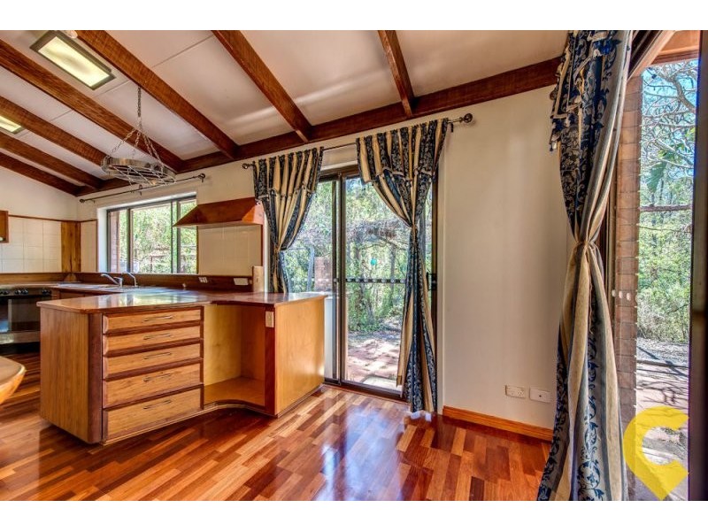34 Mountain Vista Court, Mount Crosby QLD 4306