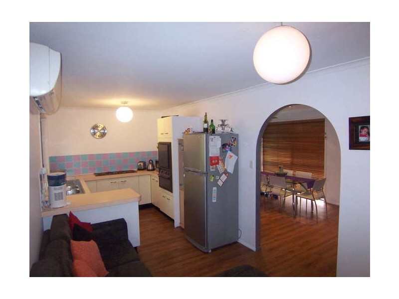 117 Addison Rd, Camira QLD 4300