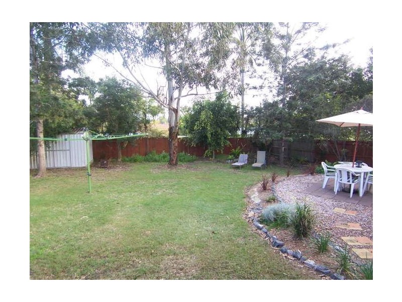 117 Addison Rd, Camira QLD 4300