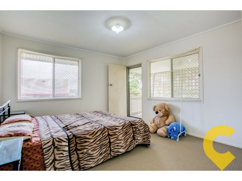 28 Arkins Crescent, Goodna QLD 4300