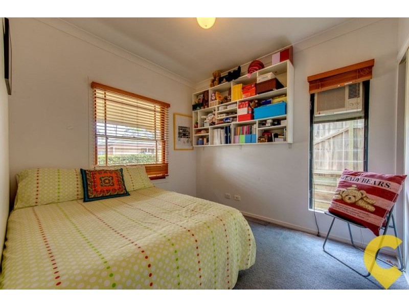 19 Emma Place, Springfield Lakes QLD 4300