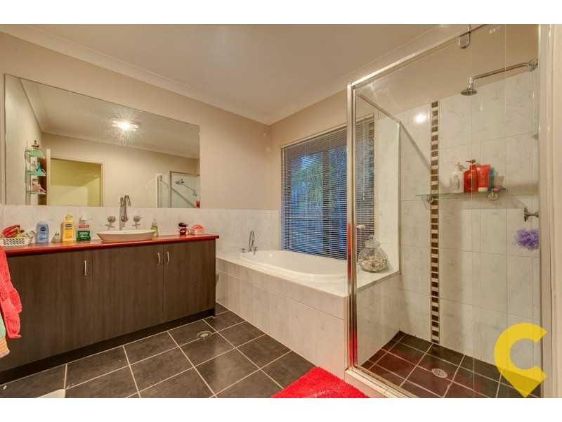 27 Scoparia Drive, Brookwater QLD 4300