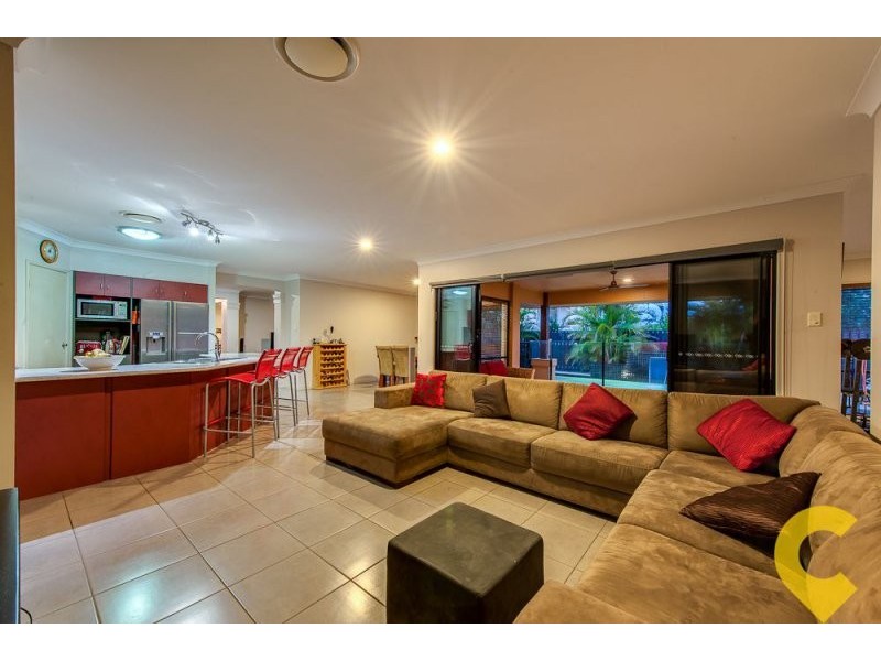 27 Scoparia Drive, Brookwater QLD 4300