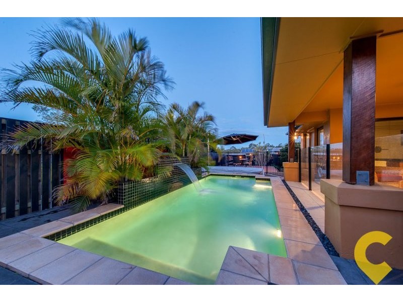 27 Scoparia Drive, Brookwater QLD 4300