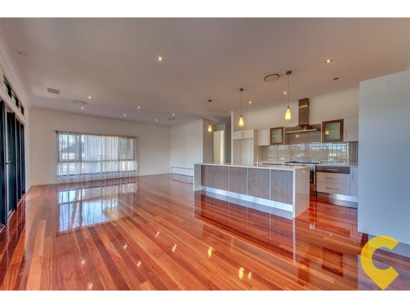 32 Mcauley Crescent, Augustine Heights QLD 4300