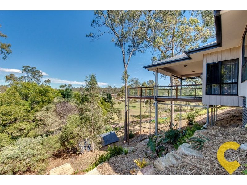 32 Mcauley Crescent, Augustine Heights QLD 4300