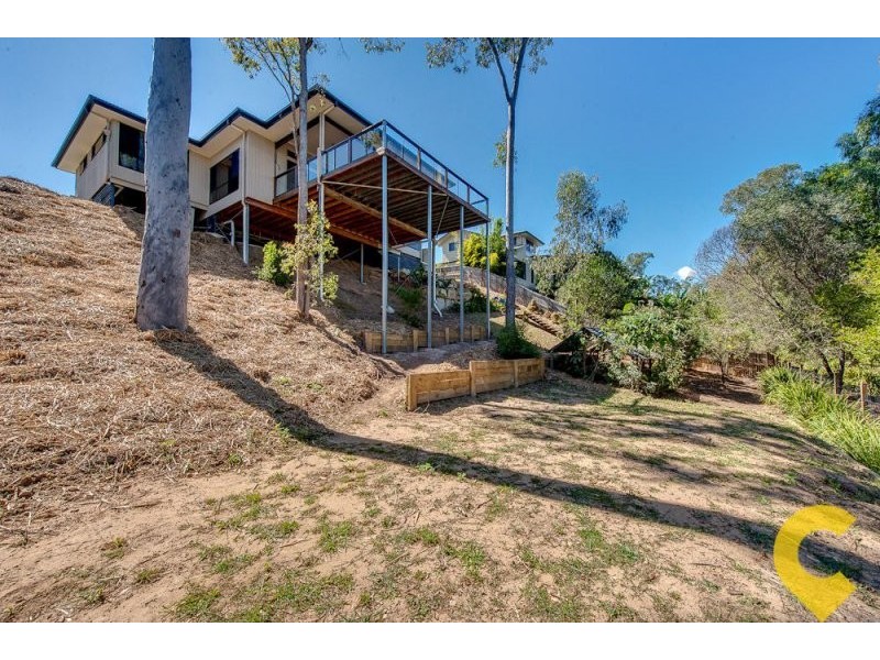 32 Mcauley Crescent, Augustine Heights QLD 4300