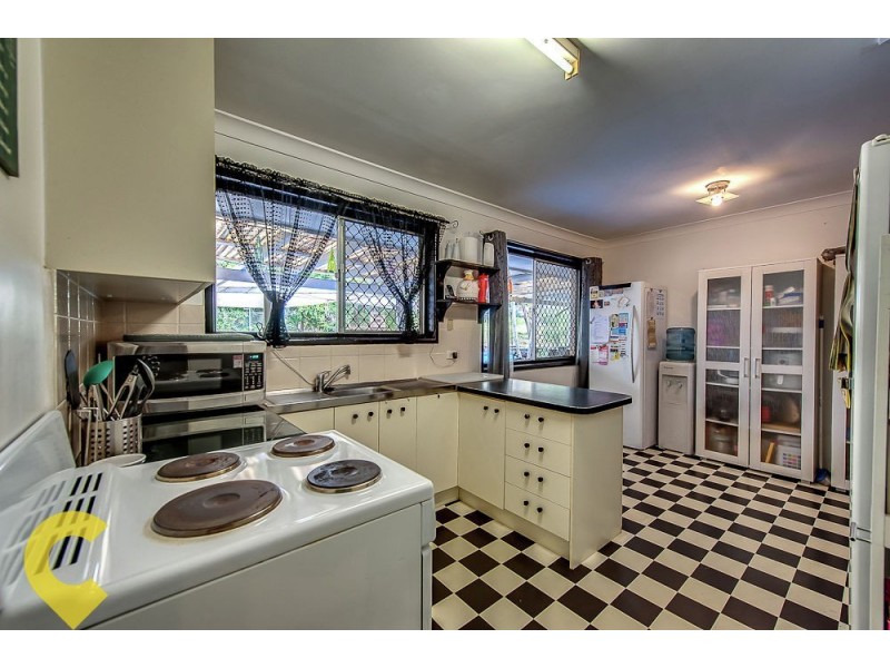 68 Alawoona Street, Redbank Plains QLD 4301