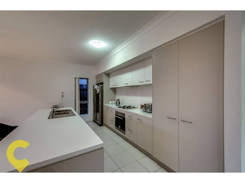 11 Francisca Drive, Augustine Heights QLD 4300