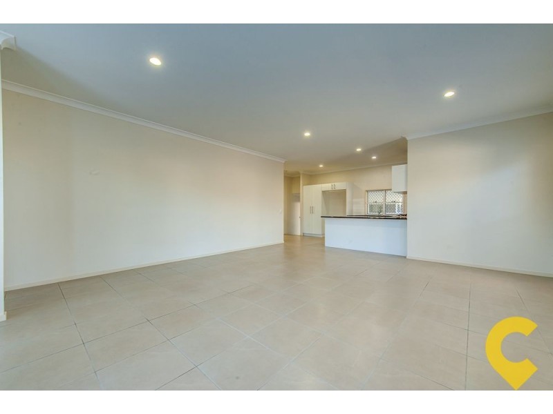 63 Park Edge Drive, Springfield Lakes QLD 4300