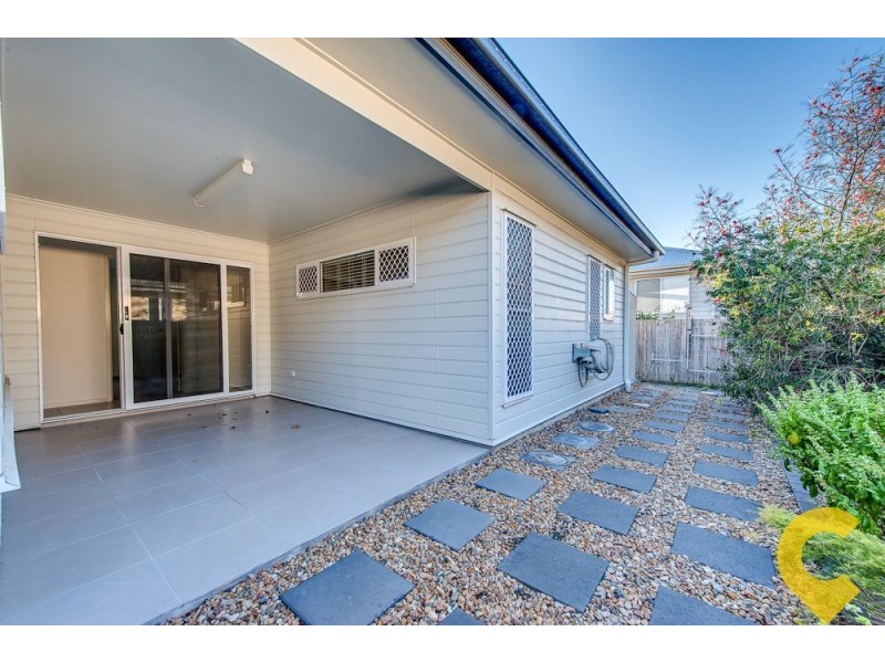 63 Park Edge Drive, Springfield Lakes QLD 4300
