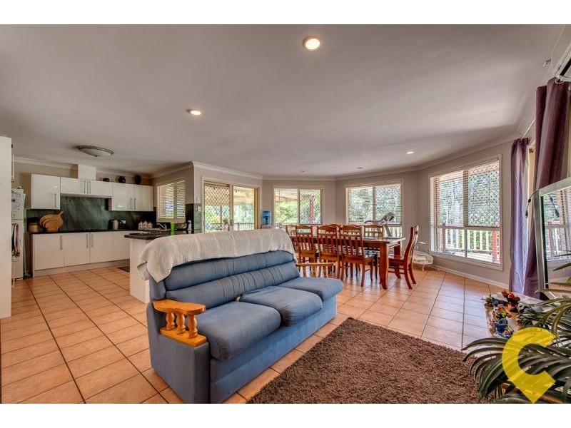 38-40 Horseshoe Crescent, New Beith QLD 4124