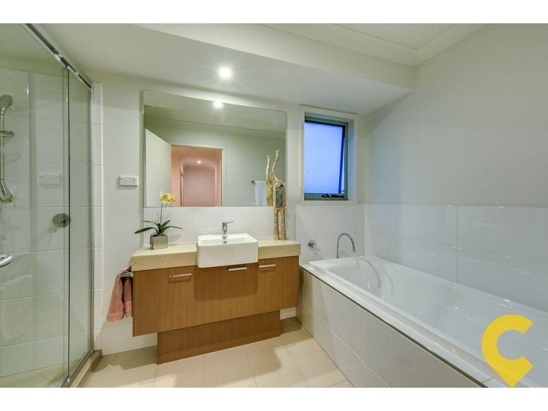 33 Melaleuca Drive, Brookwater QLD 4300