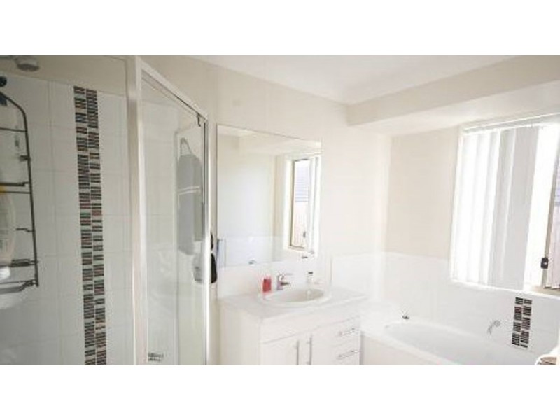 14 Francisca Drive, Augustine Heights QLD 4300