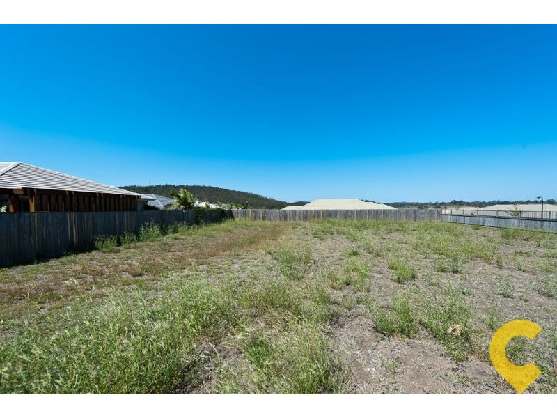 122 Alawoona Street, Redbank Plains QLD 4301