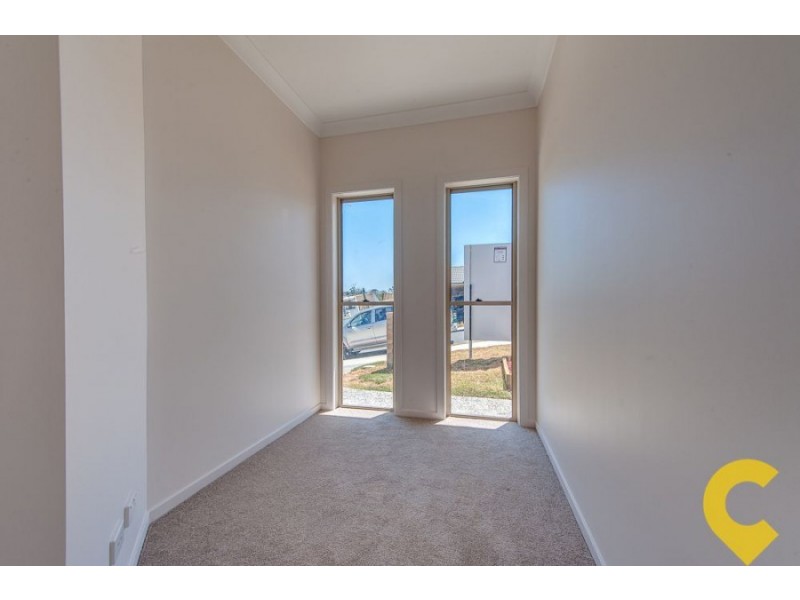 24 Mirage Avenue, Springfield Lakes QLD 4300
