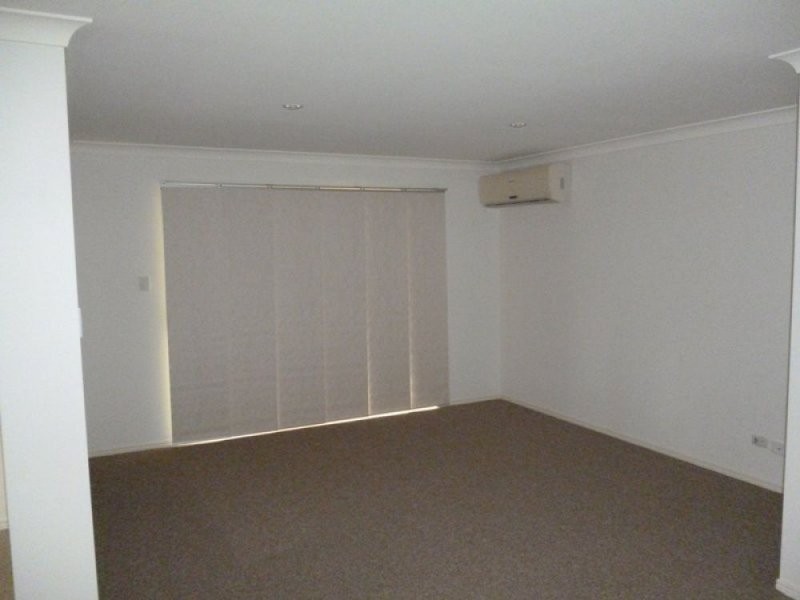 76 Mccorry Drive, Collingwood Park QLD 4301