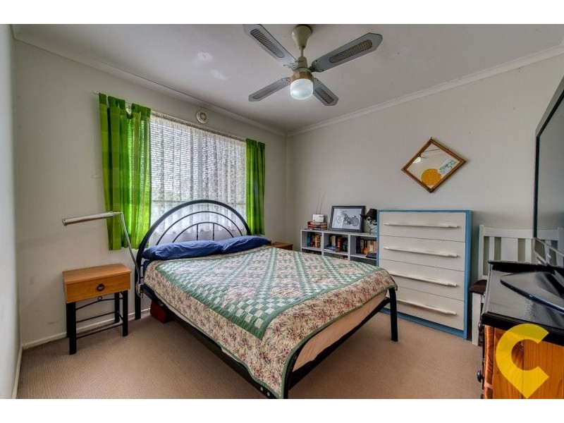 16 Meranti Street, Crestmead QLD 4132