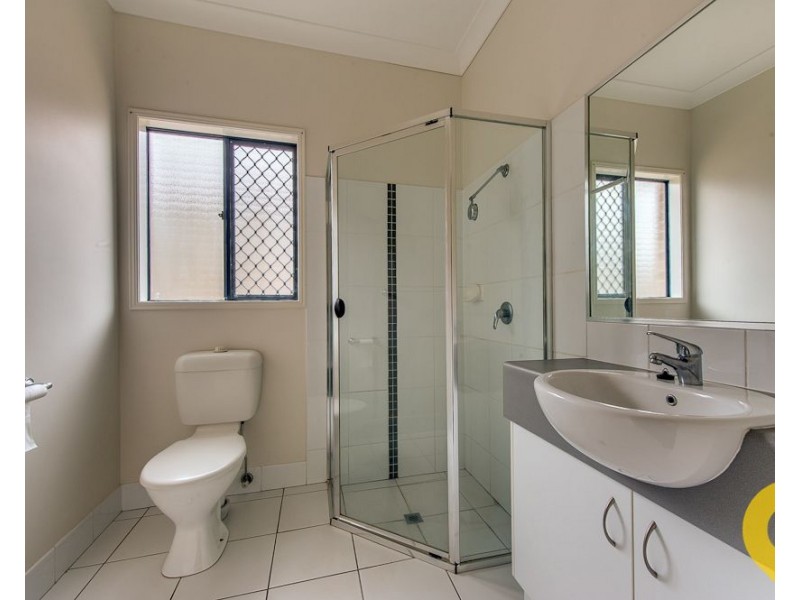 128 Highbury Drive, Redbank Plains QLD 4301