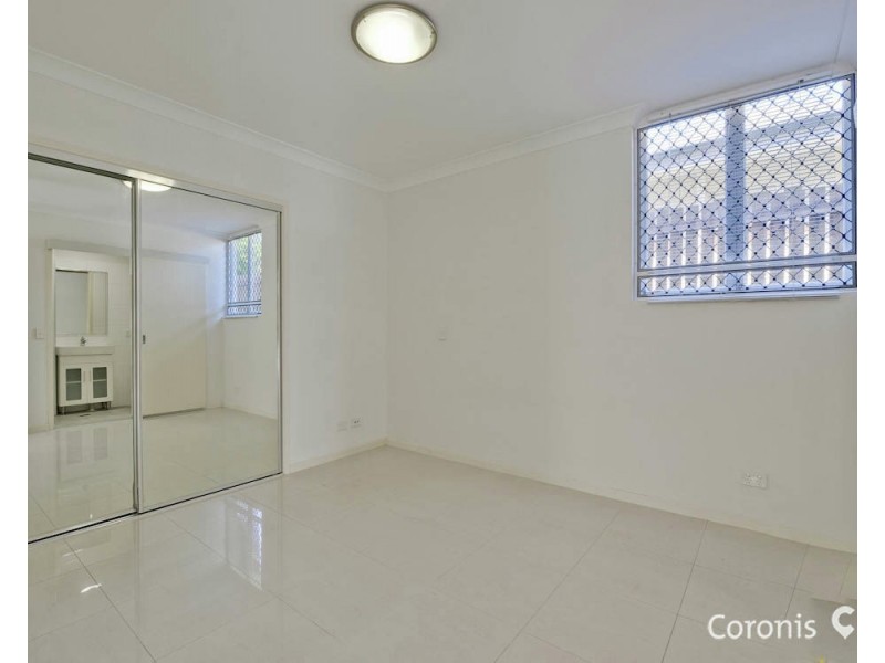 11A Guildford Street, Kelvin Grove QLD 4059