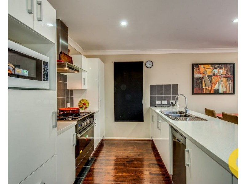 10 John Bell Court, Goodna QLD 4300