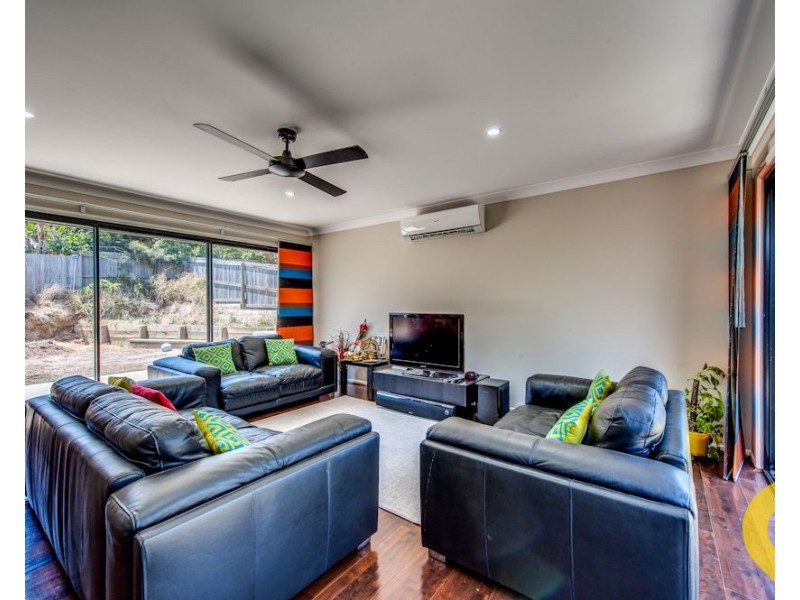 10 John Bell Court, Goodna QLD 4300