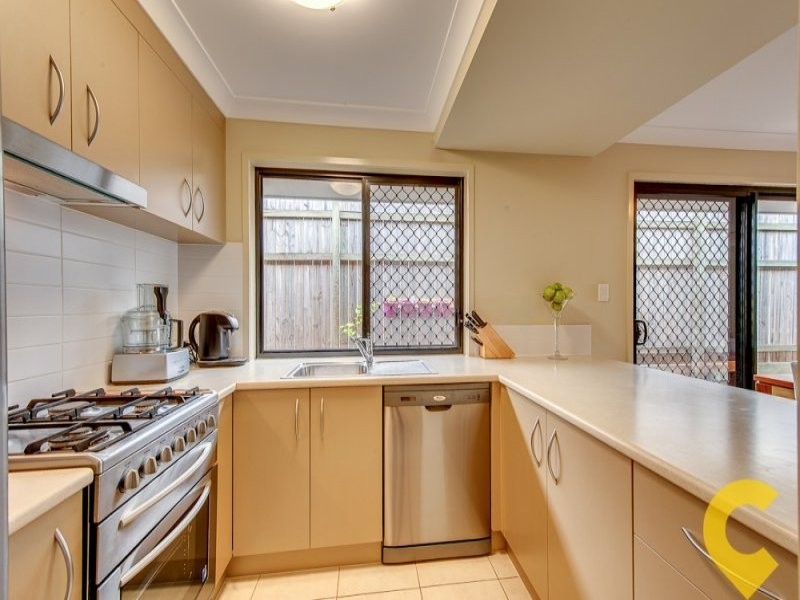 17 Everglades Street, Springfield Lakes QLD 4300