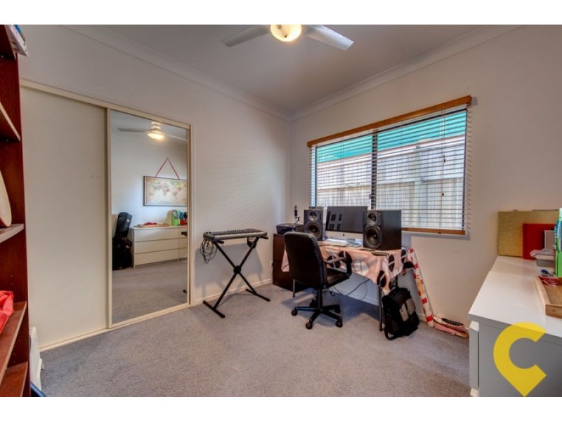 19 Emma Place, Springfield Lakes QLD 4300