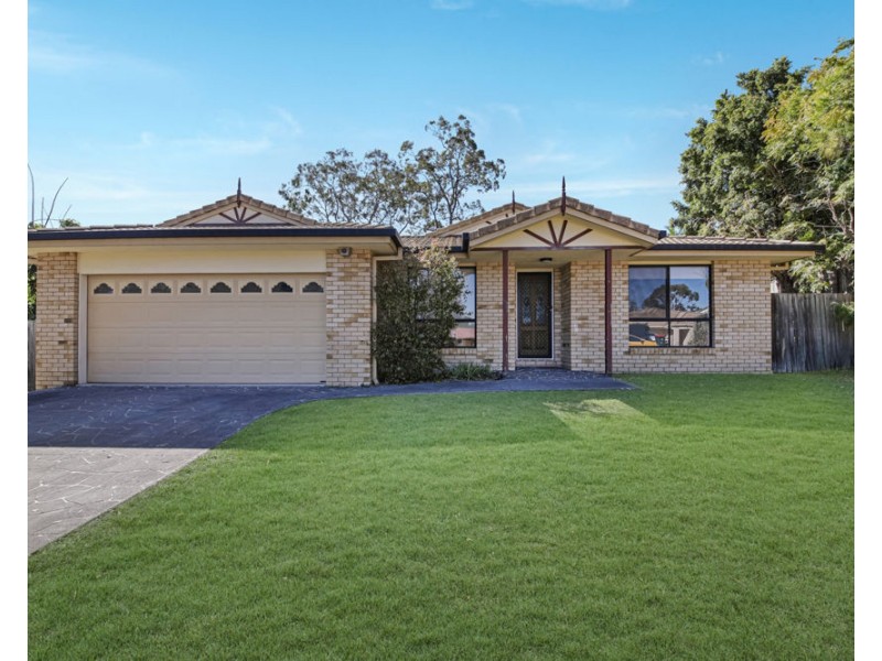 11 Samford Pl, Forest Lake QLD 4078