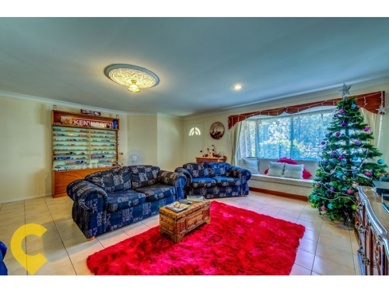 24 Harm Street, Lowood QLD 4311