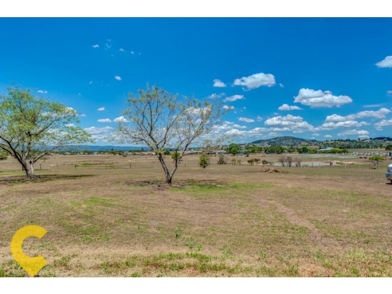 24 Harm Street, Lowood QLD 4311